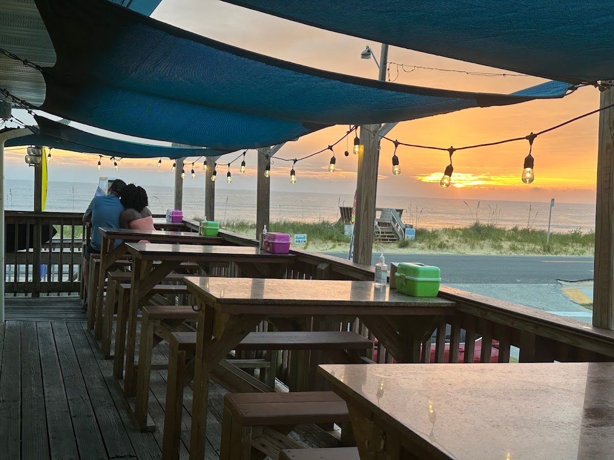 Java Joint Beachside Grill